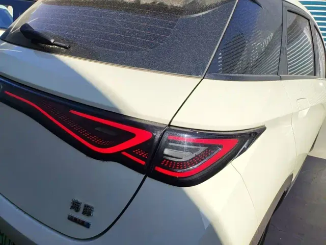 BYD Dolphin — Фото автомобиля 7