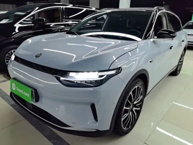 Фотография автомобиля — Leapmotor C11