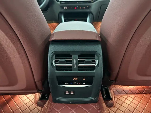 BMW 3 Series — Фото автомобиля 15