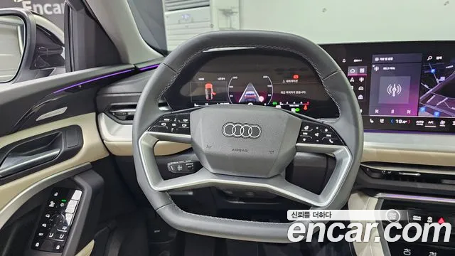 Audi Q5 40 TFSI quattro Sportback S Line — Фото автомобиля 13