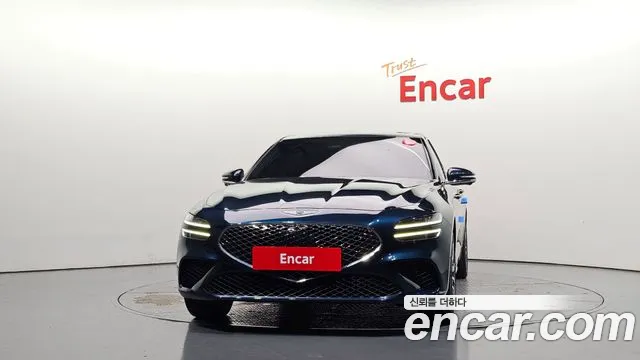 Genesis G70 New — Фото автомобиля 3