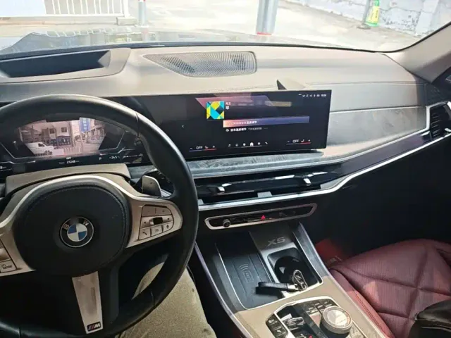 BMW X5 — Фото автомобиля 9
