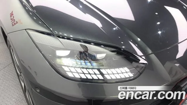 Hyundai Ioniq 6 — Фото автомобиля 22