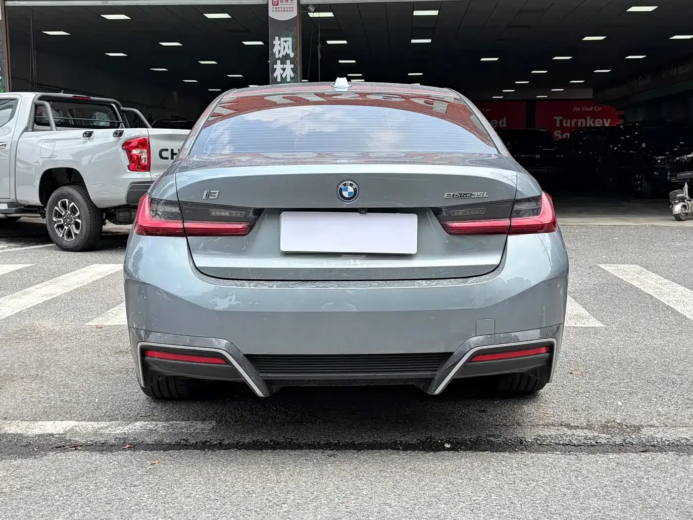 BMW BMW i3 2025 eDrive 35 L — Фото автомобиля 16