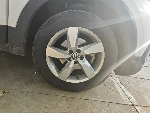 Volkswagen T-Cross — Фото автомобиля 8