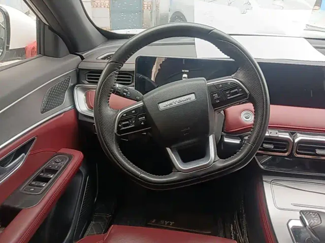 Jetour X70 Plus — Фото автомобиля 10