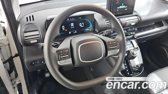 Hyundai Casper Casper Фургон — Фото автомобиля 13