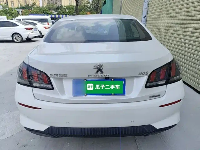 Peugeot 408 — Фото автомобиля 5