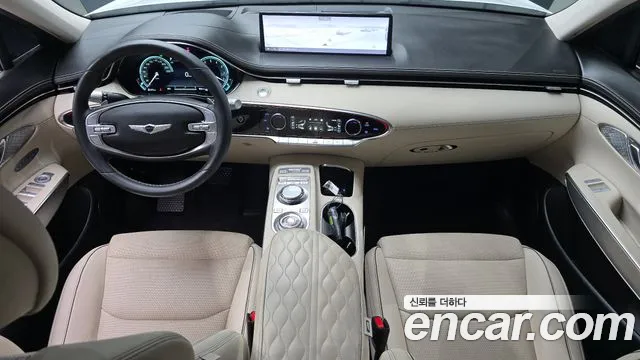 Genesis GV70 — Фото автомобиля 10