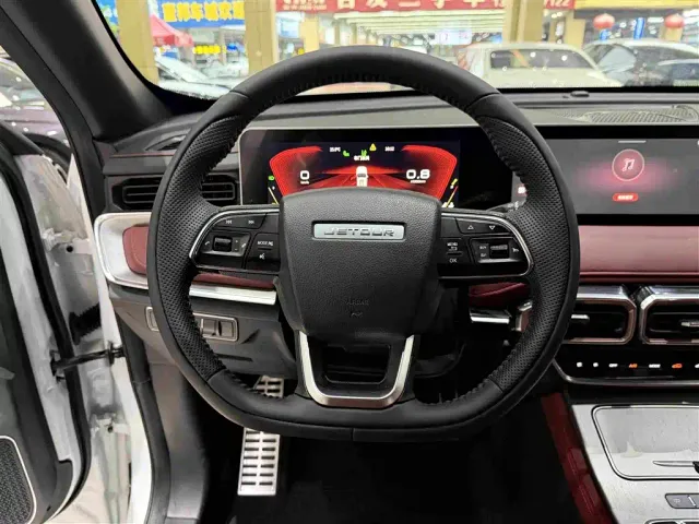 Jetour X70 Plus — Фото автомобиля 14
