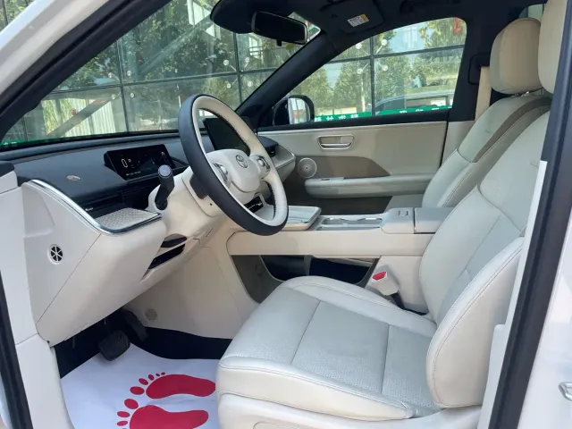 Toyota BoZhi 3X — Фото автомобиля 7
