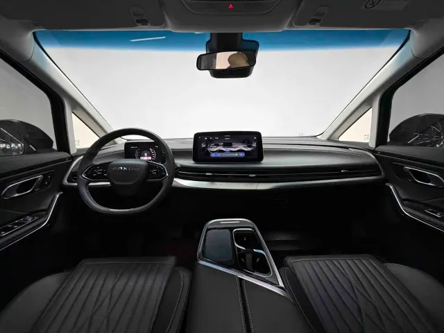 Maxus G90 — Фото автомобиля 17