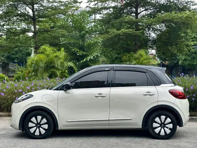 Wuling Bingo — Фото автомобиля 3