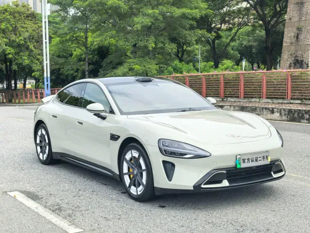 Xiaomi SU7 — Фото автомобиля 3