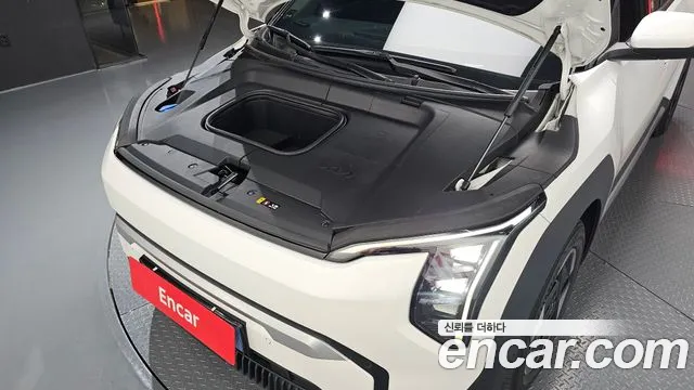Kia EV3 — Фото автомобиля 9