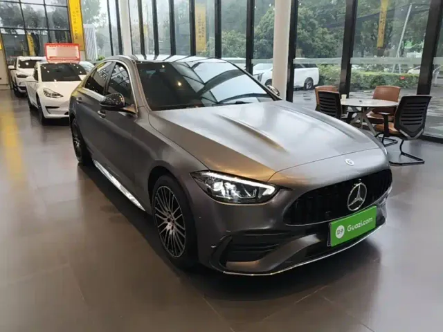 Mercedes-Benz C-Class — Фото автомобиля 3