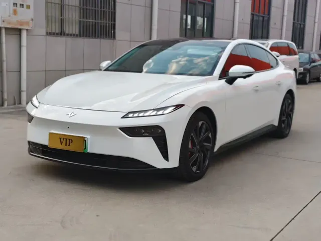 Фотография автомобиля — Dongfeng eπ 007