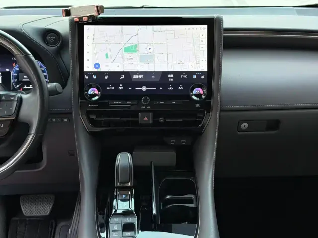 Toyota Alphard — Фото автомобиля 8