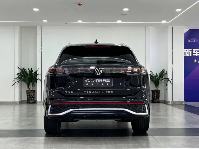 Volkswagen Tiguan L — Фото автомобиля 6