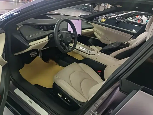 Xiaomi SU7 — Фото автомобиля 14