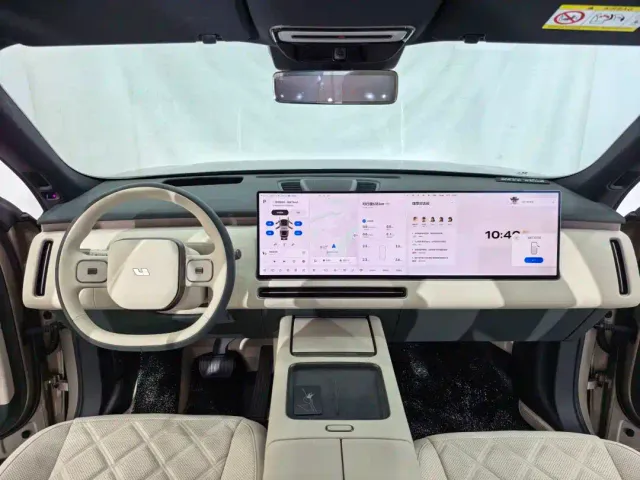 Li Auto L9 — Фото автомобиля 6