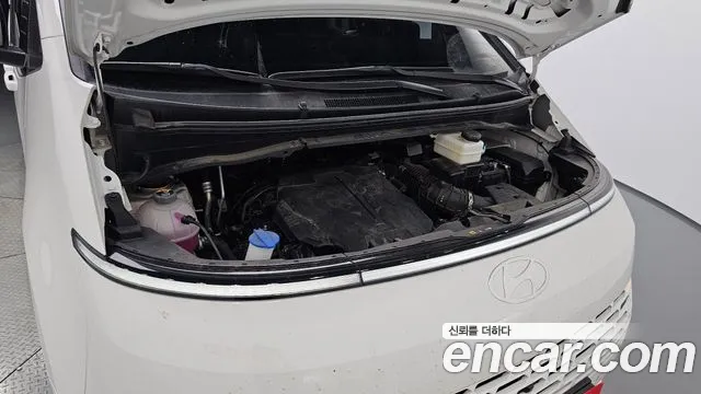 Hyundai Staria Staria L3.5 Карго 3 места — Фото автомобиля 6