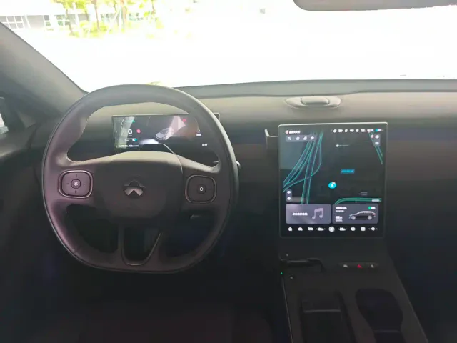 Nio ET5 Touring — Фото автомобиля 7