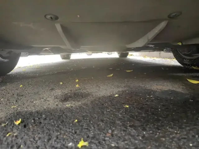Tesla Model 3 — Фото автомобиля 24