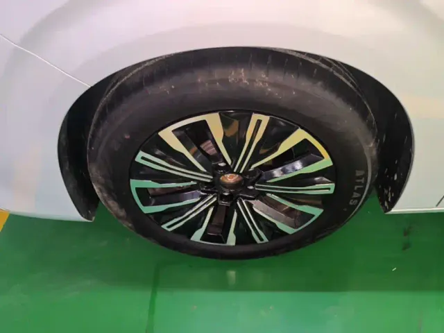 Wuling Starlight 730 — Фото автомобиля 22