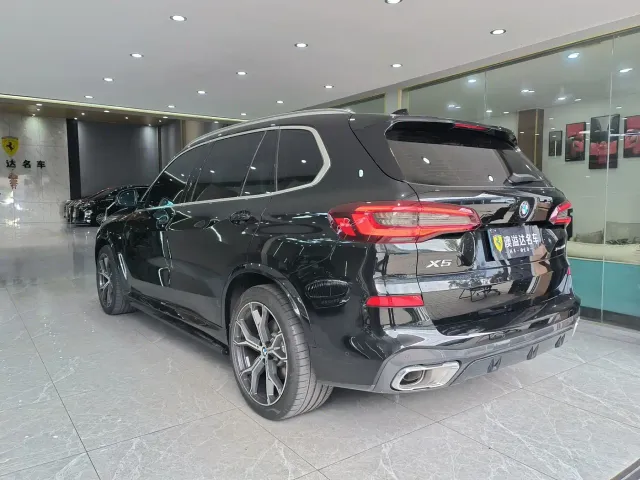 BMW X5 — Фото автомобиля 17