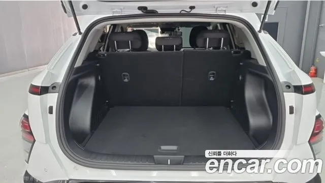 Hyundai Kona SX2 — Фото автомобиля 17