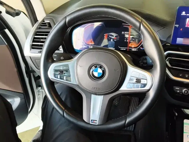 BMW X3 — Фото автомобиля 10