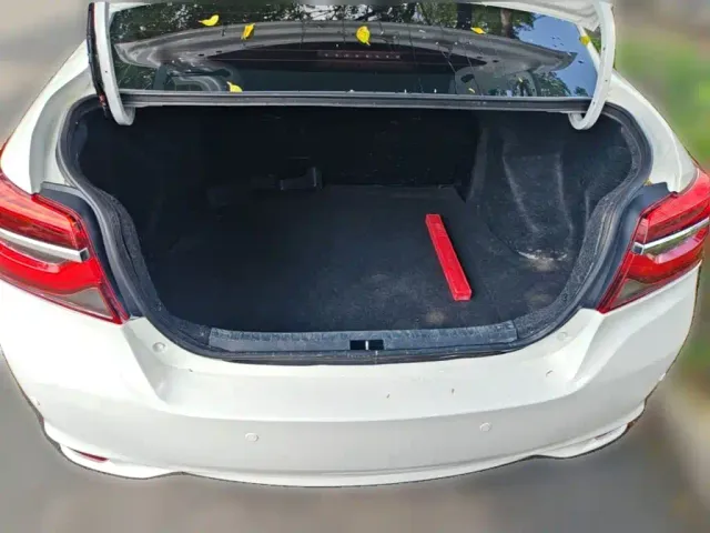 Toyota Vios — Фото автомобиля 23