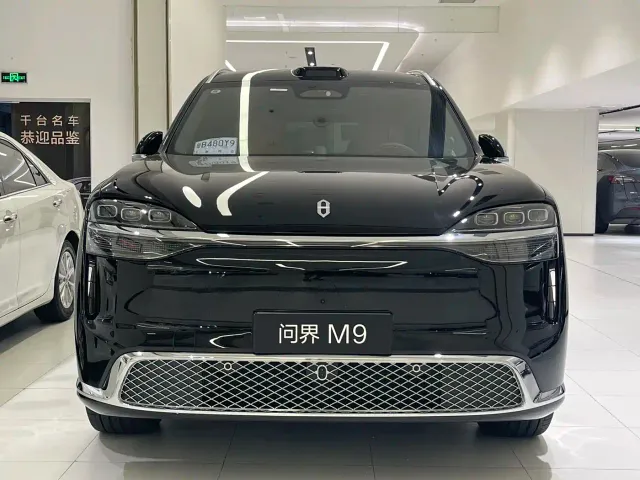 Aito M9 — Фото автомобиля 2