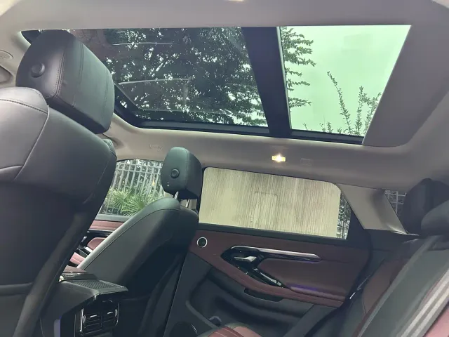Land Rover Range Rover Evoque — Фото автомобиля 16