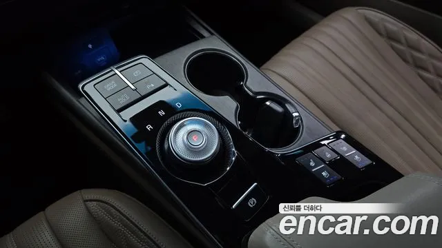 Kia K8 2.5 Бензин 2WD — Фото автомобиля 9