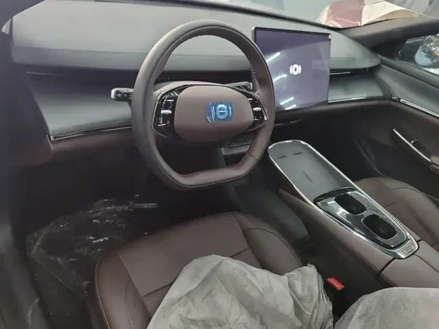 Changan Qiyuan A07 — Фото автомобиля 12