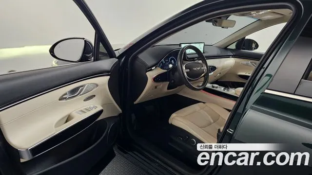 Genesis GV70 2.5T Бензин 2WD — Фото автомобиля 10