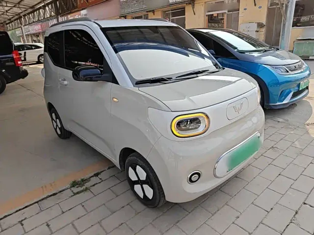 Wuling Motors Hongguang MINIEV 2024 3rd Gen 215km Advanced — Фото автомобиля 3