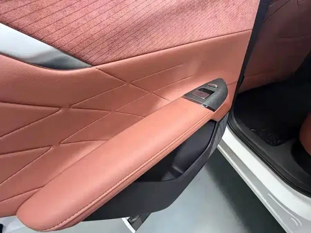 Changan CS75 Plus — Фото автомобиля 8