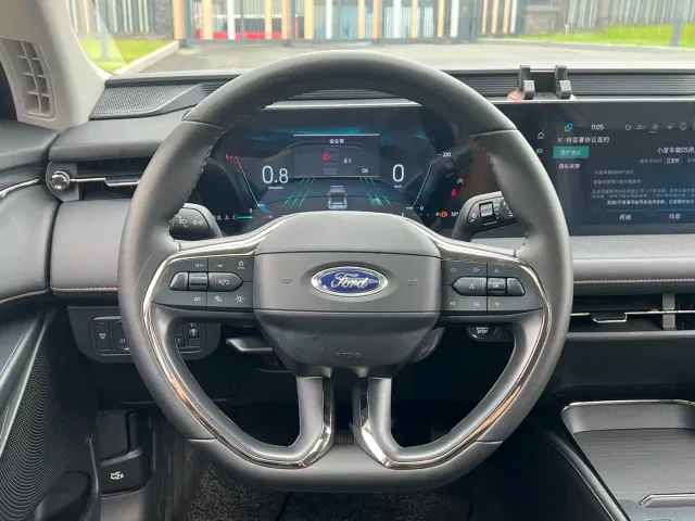 Ford Mondeo — Фото автомобиля 12