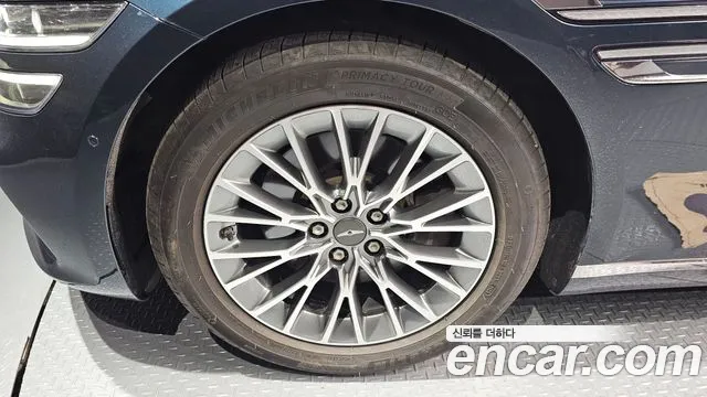 Genesis G80 RG3 — Фото автомобиля 5