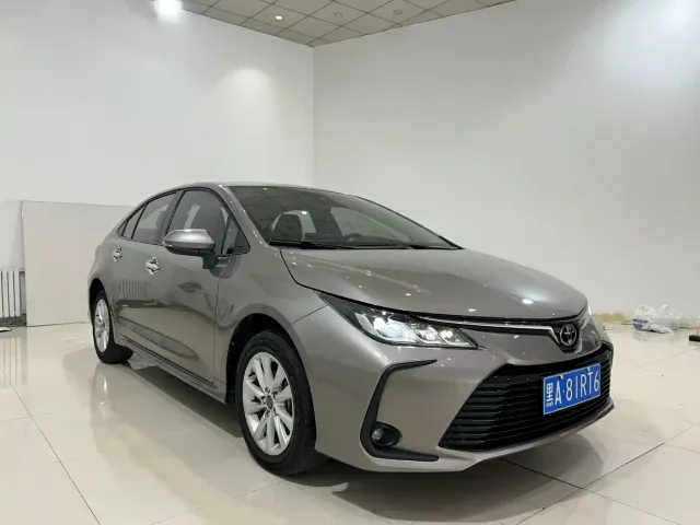 Toyota Corolla — Фото автомобиля 3