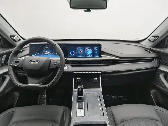 Chery Tiggo 8 — Фото автомобиля 5