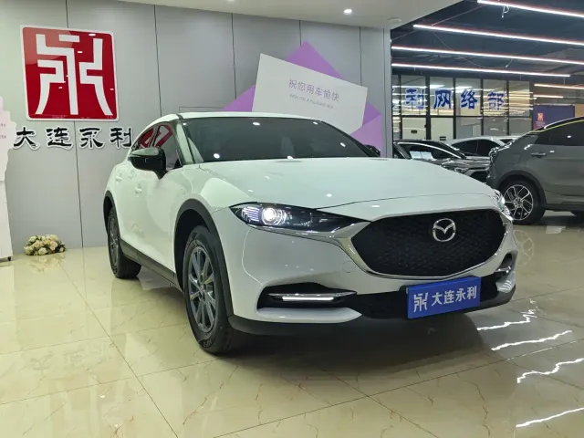 Mazda CX-4 — Фото автомобиля 3