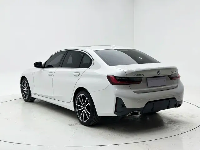 BMW 3 Series — Фото автомобиля 6
