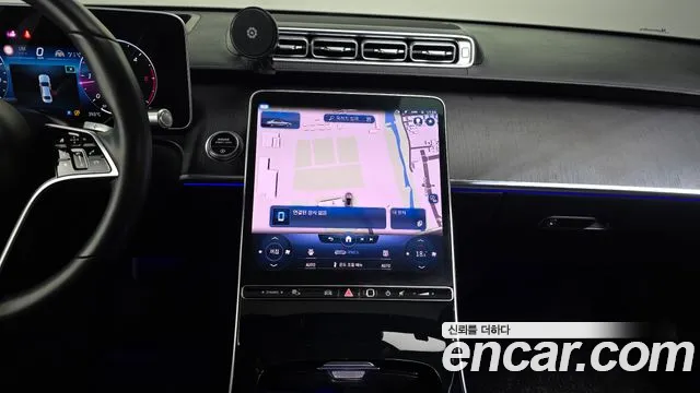 Mercedes-Benz S-Class — Фото автомобиля 14