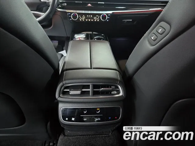 Genesis G80 Бензин 2.5 турбо AWD — Фото автомобиля 26