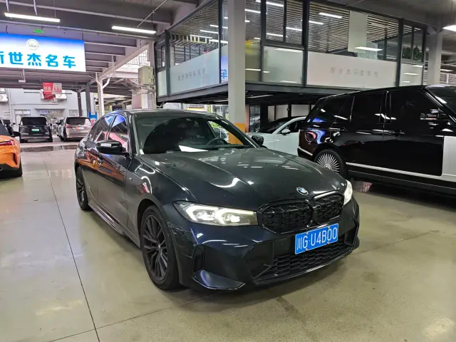 BMW 3 Series — Фото автомобиля 3