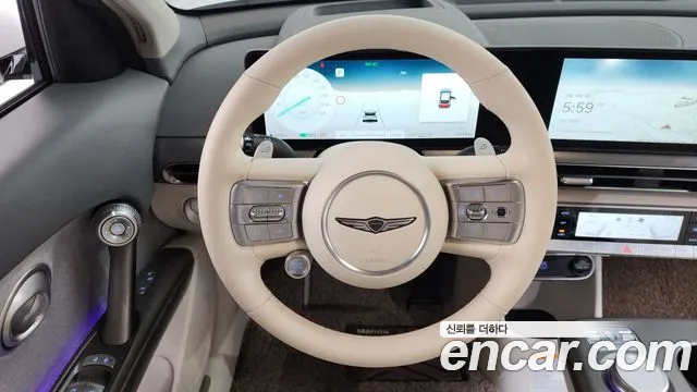 Genesis GV60 — Фото автомобиля 13